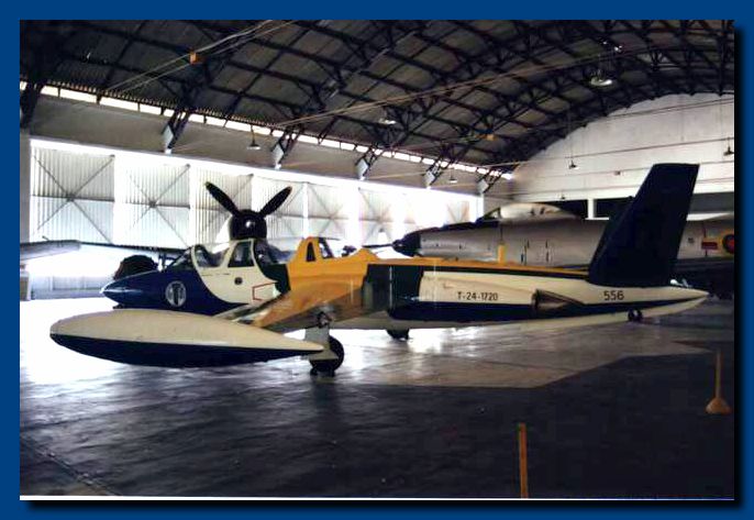 foto fouga 556